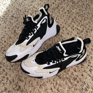Nike Womens Zoom 2k 2m Air White/Black - Size 6